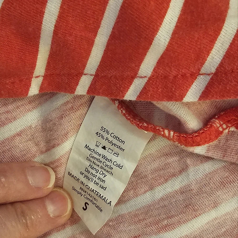 LuLaRoe S Red & White Striped Perfect T Tank Top - Picture 15 of 16